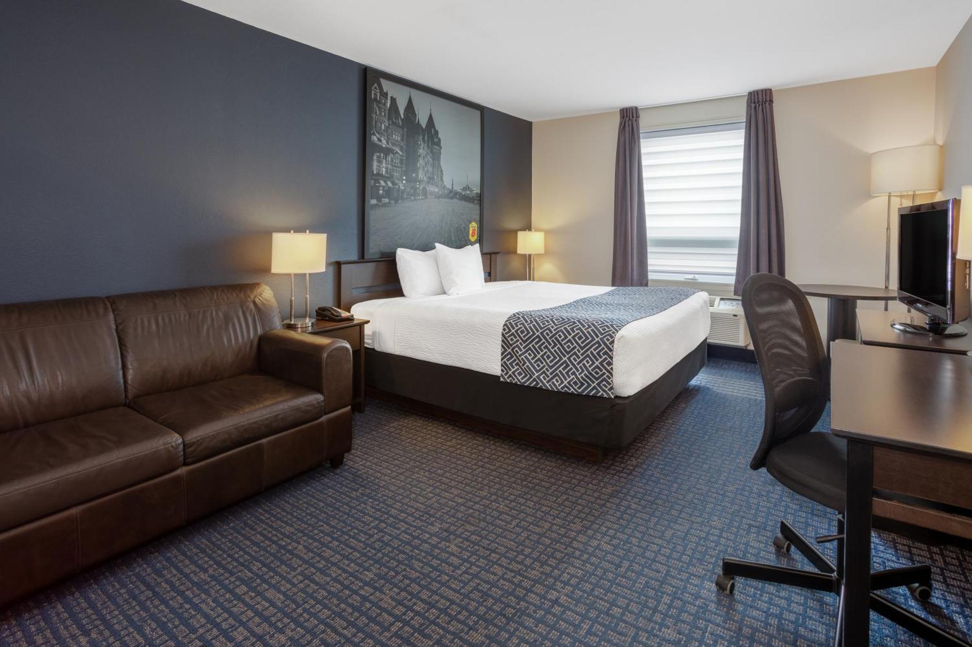 Super 8 By Wyndham Lachenaie/Terrebonne Bagian luar foto